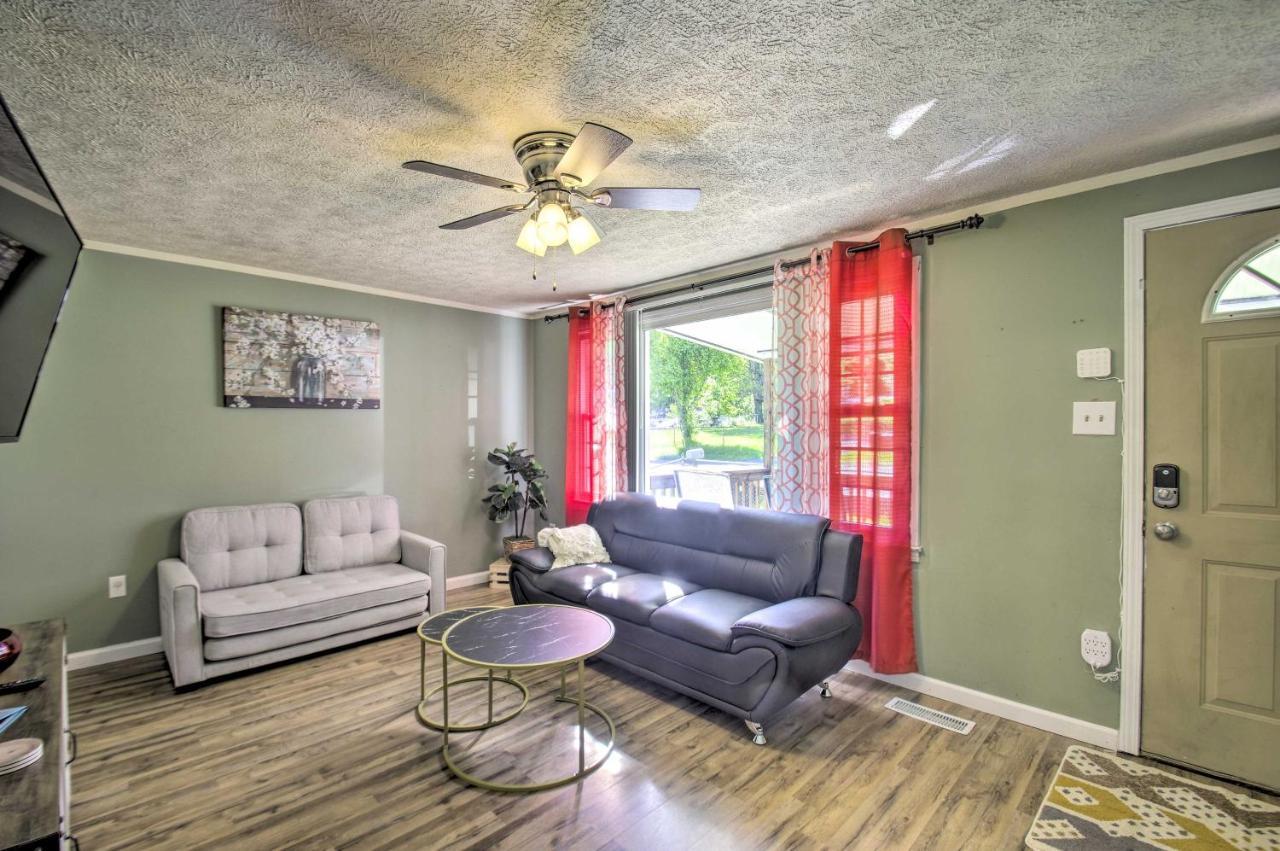 Dog-Friendly Fayetteville Home With Hot Tub! Екстериор снимка