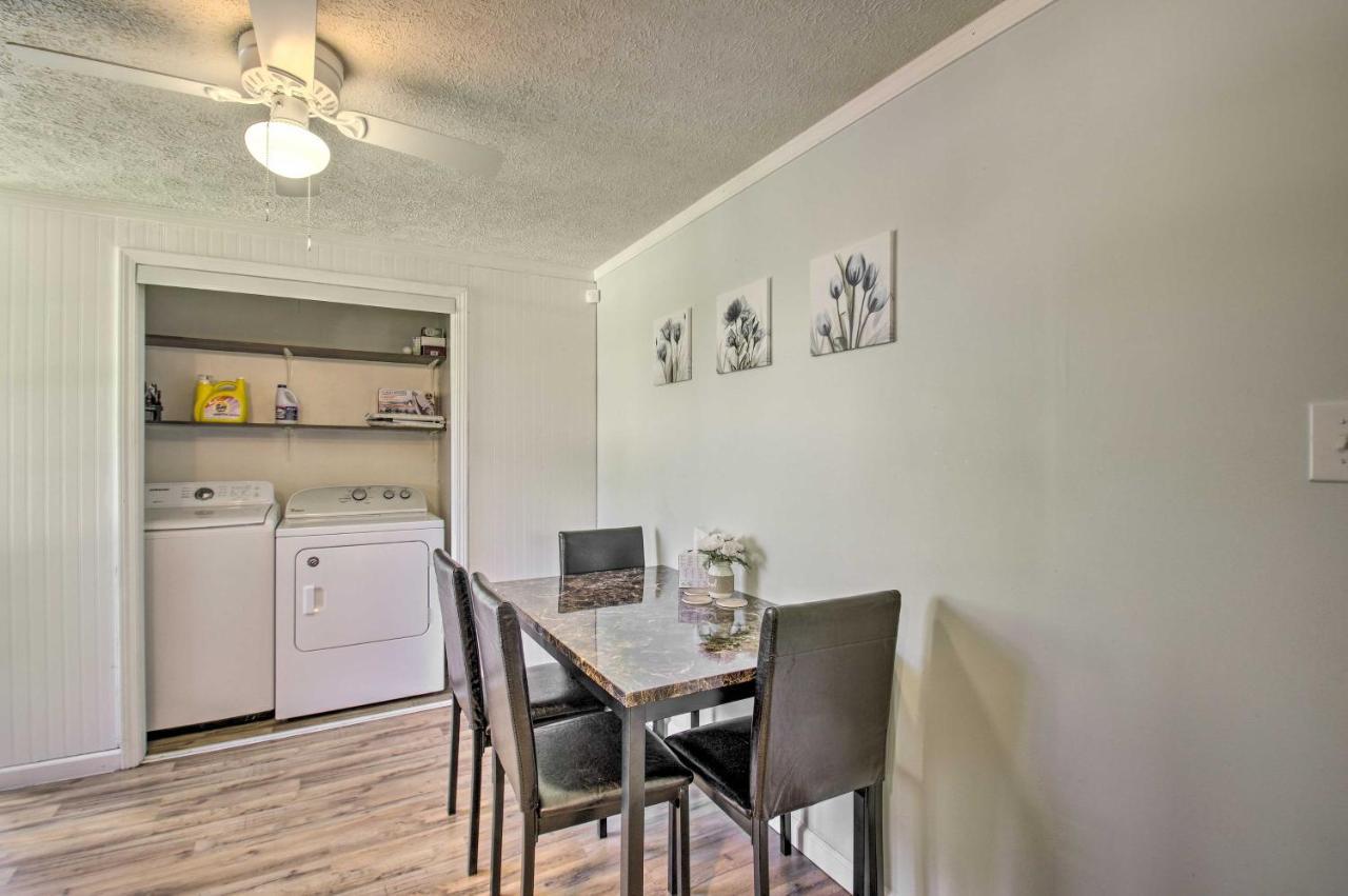 Dog-Friendly Fayetteville Home With Hot Tub! Екстериор снимка