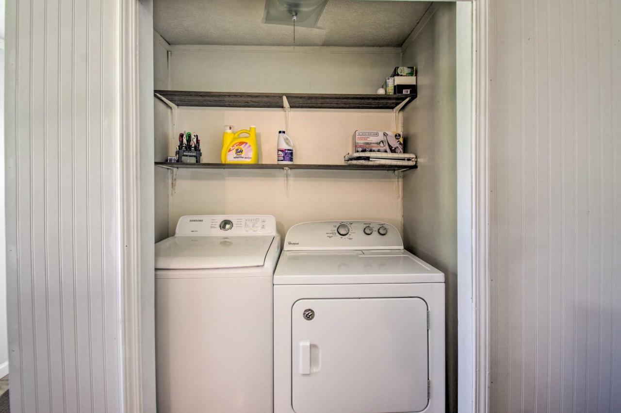 Dog-Friendly Fayetteville Home With Hot Tub! Екстериор снимка