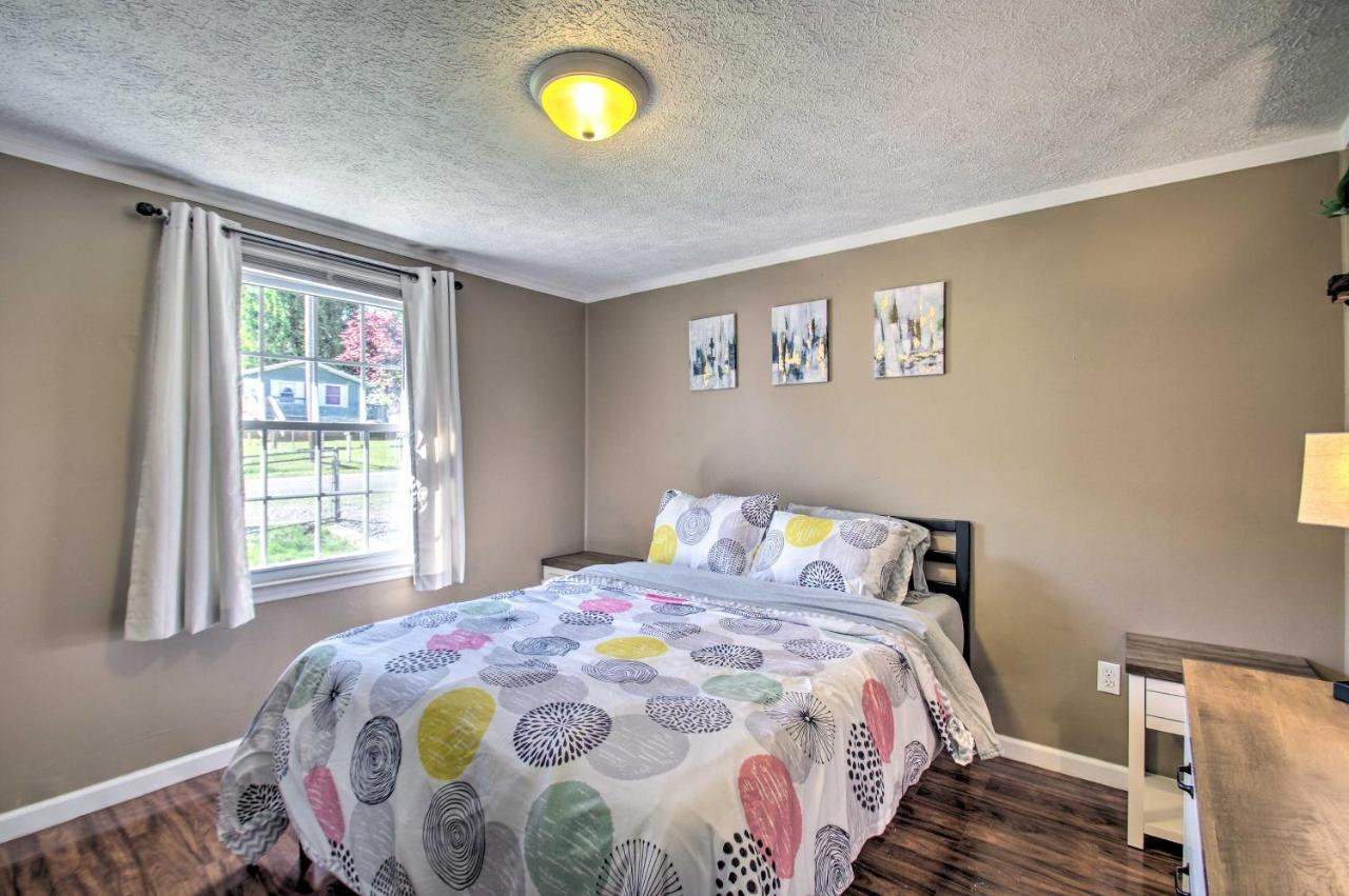 Dog-Friendly Fayetteville Home With Hot Tub! Екстериор снимка